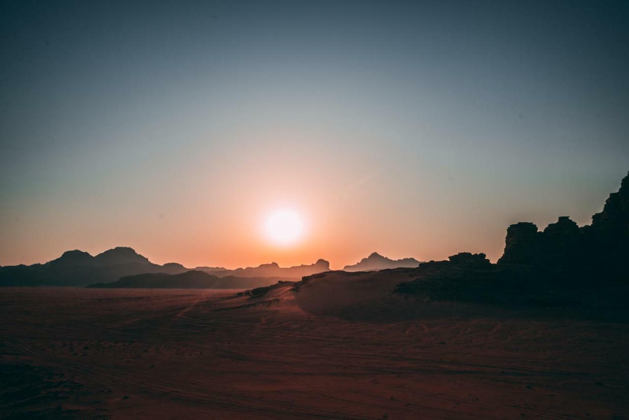 Zeina Desert Lodge วาดิรัม ภายนอก รูปภาพ