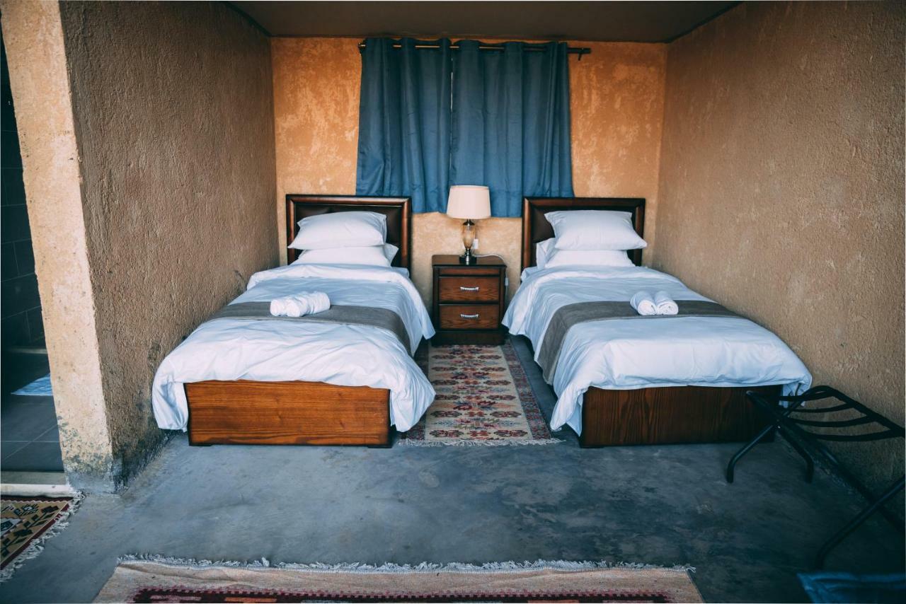 Zeina Desert Lodge วาดิรัม ภายนอก รูปภาพ