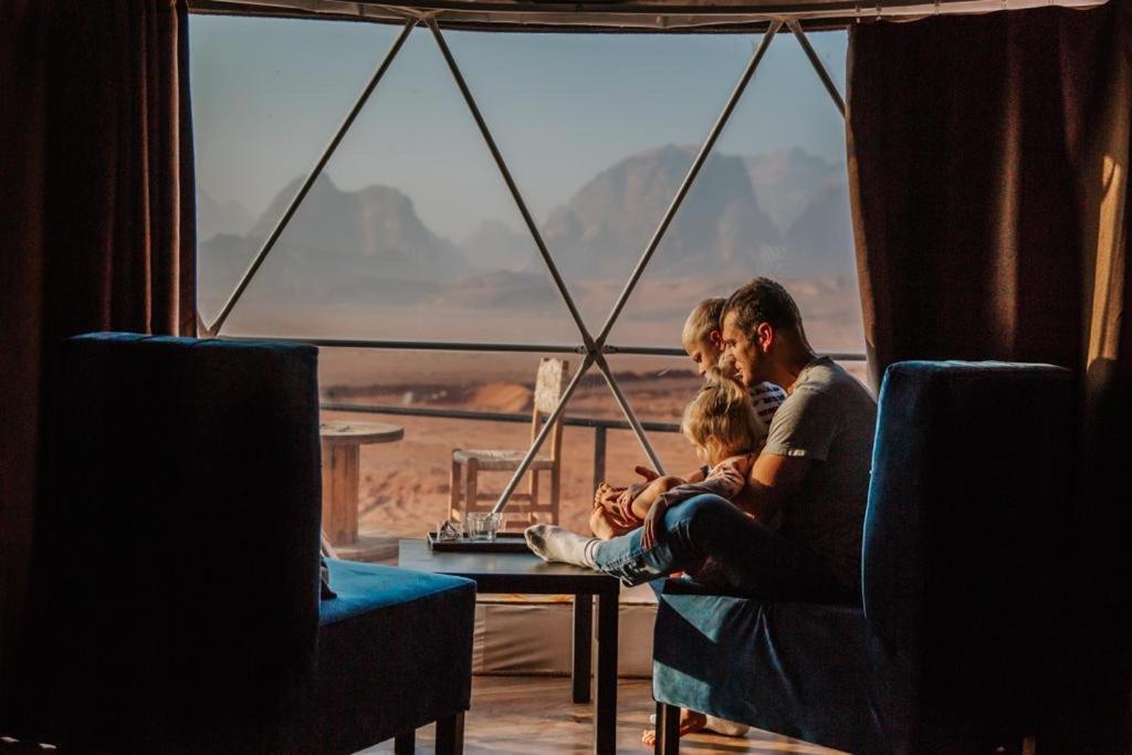 Zeina Desert Lodge วาดิรัม ภายนอก รูปภาพ
